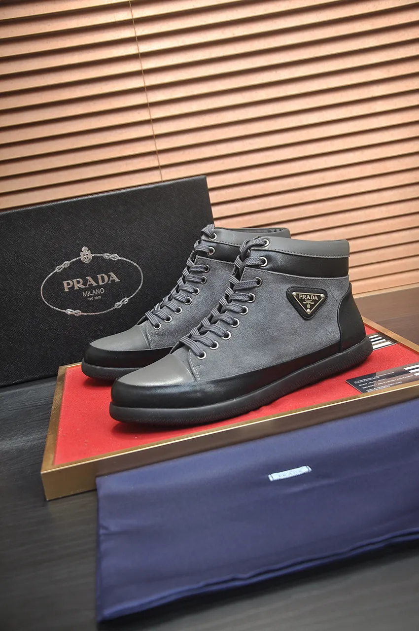 Men's shoes💰480💶【Prada】Trendy brand💞Mainly promote popular models, avant-garde and versatile fashionable men's shoes private version molding, 1:1 replica with glue splicing... Stylish and simple, original imported cowhide foot pads; the atmosphere and personality are more fashionable, eye-catching and pursuing class. It will subvert the old idea and be a must-have for fashionistas who want to spend time with you! Must keep it! High and comfortable but low, high-end quality workmanship. Code number: 38-45 (45 customized)